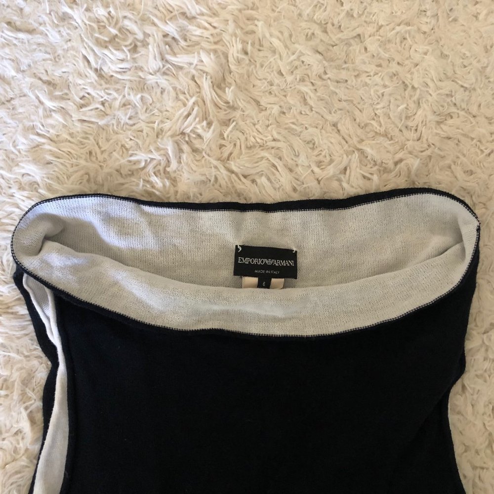 Emporio Armani Black / White Cap sleeve cotton top - Picture 7 of 13